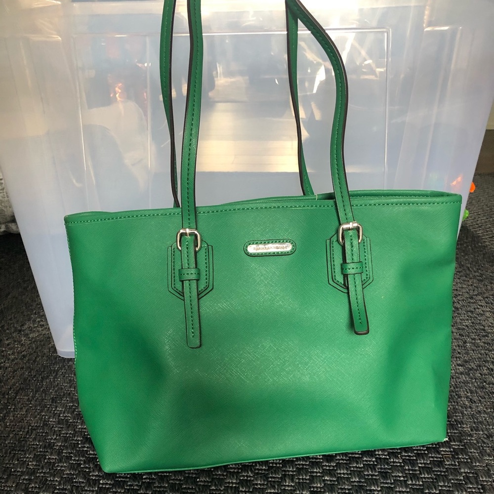 Statement Purse - Picture 2 of 3